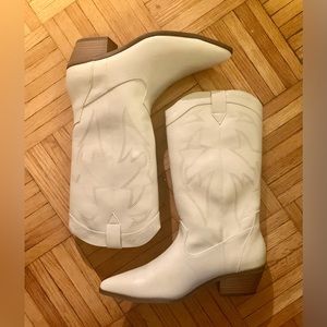AE White Western (cowgirl) Boots